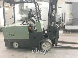 10000 lb Capacity Yale Electric Forklift with 8 x 54 Forks, Battery & Charger