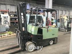 10000 lb Capacity Yale Electric Forklift with 8 x 54 Forks, Battery & Charger