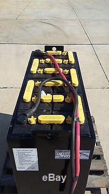 12-125-15 24volt FORKLIFT BATTERY tested, serviced, clean & ready to ship! VGOOD