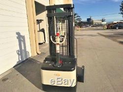 2005 CROWN ELECTRIC WALKIE STACKER FORKLIFT With DEKA 24 VOLT BATTERY AND CHARGER