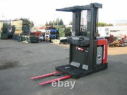 2006 RAYMOND FORKLIFT ORDER PICKER 3000LB CAP 210 42 FORKS WithBATTERY & CHARGER