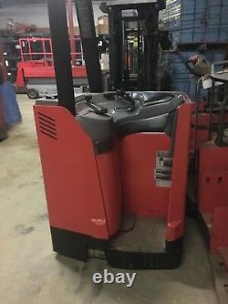 2009 RAYMOND FORKLIFT DOCK STOCKER 4000# 188 LIFT 36V WithBATTERY&CHARGER, 42FORK