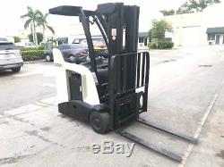 2010 Crown Electric Forklift, 2015 battery, 11,614 hrs, charger available
