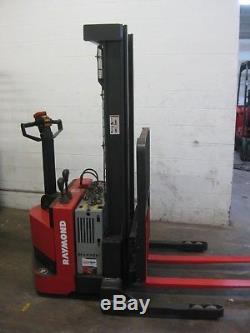 2010 Raymond RSS40 with2016 24V Battery, BUILT-IN CHARGER, walkie stacker forklift