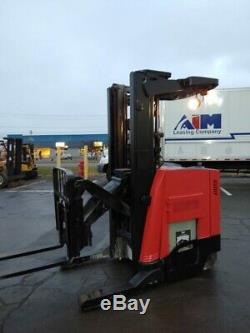 2011 RAYMOND FORKLIFT REACH TRUCK 3500LB 211 LIFT With BATTERY & CHARGER 95TALL