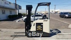 2013 Crown RC5535-30TT190 with 2018 Deka Battery & Charger Electric Forklift