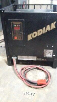 24VOLT BATTERY CHARGER 3 PHASE 510ah. VERY CLEAN UNIT! No reserve auction