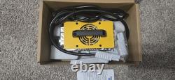 24V 30A Forklift Battery Charger Smart Trickle Charger for Lift Pallet Jack 2496