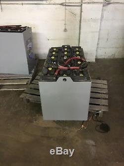 36 V Forklift Battery 18 X 85 X 17 38X20X22