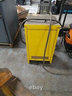 86021 fork lift charger