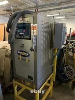 Aker Wade UNIMAX 5001 Forklift Charger