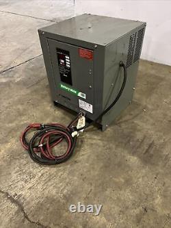 Ametek Battery-Mate 100 AC1000 Forklift Battery Charger. 24V, 3ph