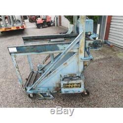 BHS BTC24MPPEL Powered Forklift Battery Handling System Extractor Carriage Lift