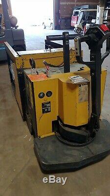 BHS Battery Handling Systems automatic forklift Battery Puller