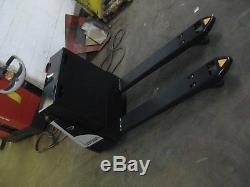 CROWN WP2335-45 ELECTRIC PALLET JACK- 2014/15 EXCELLENT BATTERY & CHARGER -Save$
