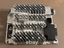 Delta Q 24V 27 Amp 650 WattCharger 940-0023 12 Cell Lead Acid 6-10 Cell Li-Ion