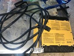 Delta-Q QuiQ 912-7200 Battery Charger 72V 12A Forklift Golf Cart EV Mobility