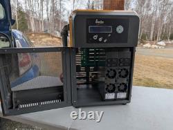 ENERSYS EI1-HL-2YE ENFORCER IMPAQ FORKLIFT BATTERY CHARGER 24VDC 480VAC 1000Ah