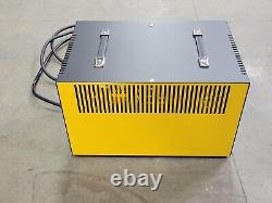 Energic Plus Multivoltage Portable Battery Charger