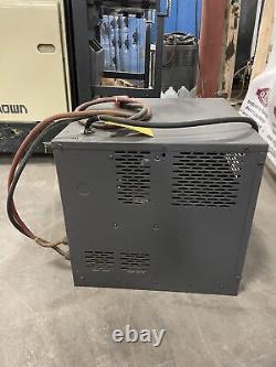 Enersys EnForcer EH3-12-900 24V Lift Truck/Forklift Battery Charger 3PH