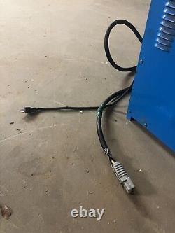 Exide SSC-12-550Z Forklift Battery Charger 24 DC Volts 12 Cell