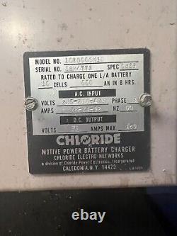 Fork lift battery charger Cloride Motive Power