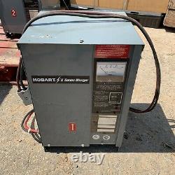 Forklift Battery Charger 450A1-12R R Series Hobart 60Hz 6.3AIN 480VAC 24VDC
