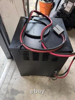 Forklift Battery Charger, VFORCE VSCR SERIES SMC36C 18150YG-00 390965-336-01