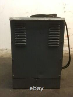 Hobart 1R12-450 Forklift Charger