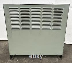 Hobart Accu-Charger 1050C3-18 Forklift Battery Charger 18 Cells LA Type 36V