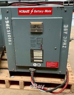 Hobart Battery Mate Model 88QH3-18 Forklift Battery Charger LA 18 Cells (101317)