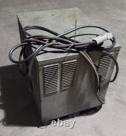 Hobart Forklift Battery Charger 725C3-18, 36V 18 Cells 145A, 3ph 208/240/480