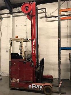 Lansing Reach Electric Forklift with battery charger