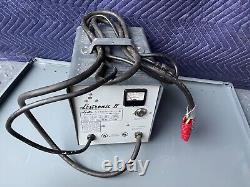 Lestronic II 2 Lester 24 Volt DC Battery Charger 36 amp 120 VAC 18790 24LC36-8ET