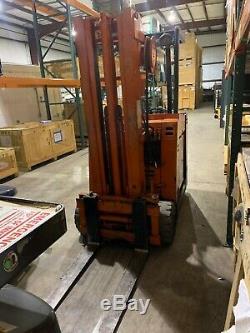 Raymond 60-C40TT Stand Up 4000lb Electric Forklift with Working Battery & Charger