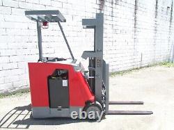 Raymond Dockstocker Electric Stand-up Forklift DSS300TN with charger & battery