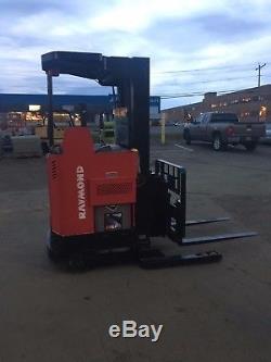 Raymond Forklift Reach Truck 3000lb 192 Lift With Battery & Charger, Hd