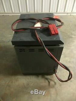 SCR100-12-865TL 24 volt scr 100 battery charger forklift 3 phase