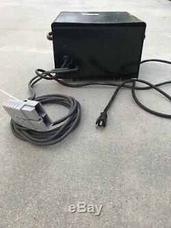 Standup Forklift Charger 36v