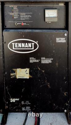 TENNANT 2200 36 VOLT BATTERY CHARGER 18M380B22 Hyster & Toyota Electric Forklift