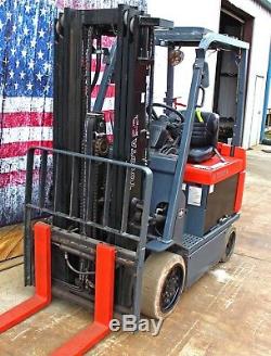 Toyota Forklift 7FBCU25 Electric 5,000lb Refurbished Battery and Charger