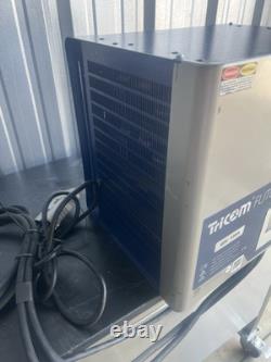 TriCOM Futur D 480 G 48/130 B31 Digital 48V Wall Mount Forklift Battery Charger