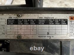 Yale Electric Forklift ERC040, Battery Charger Included