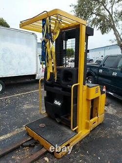 Yale Forklift Order Picker Stacker Lift 0s030 195 Mastil 24v Battery Charger