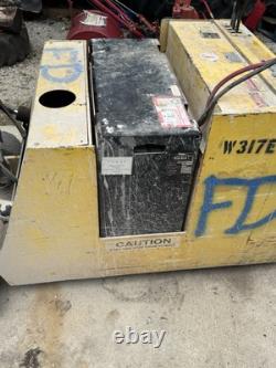 Yale walkie Forklift W Brudi Rotating Attachment And Battery Charger Illinois