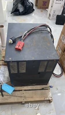 Yuasa W3-12-865 Industrial Forklift Battery Charger 24V 173A 60Hz 3PH