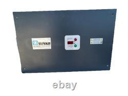 (2) Par boîte unités de chargement de batteries de chariot élévateur Zivan RG9 400 VAC