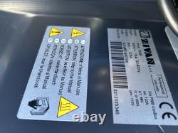 (2) Par boîte unités de chargement de batteries de chariot élévateur Zivan RG9 400 VAC