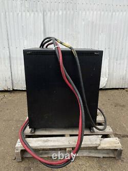 Ametek Prestolite Power Eclipse II Plus 1200ec3f-18sp Chargeur 12/24/36 480v 3ph