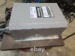 Ankerwade Enersys Emax Hf20-48 Chargeur 24,36, & 48 Volts 200-1500 Ah 480v 3ph